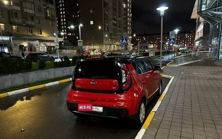 KIA Soul II рестайлинг, 2017 год, 1 500 000 рублей, 6 фотография