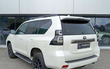 Toyota Land Cruiser Prado 150 рестайлинг 2, 2021 год, 8 441 400 рублей, 7 фотография