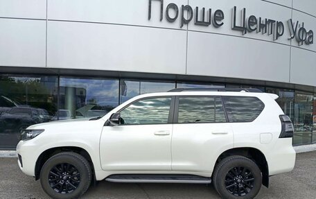 Toyota Land Cruiser Prado 150 рестайлинг 2, 2021 год, 8 441 400 рублей, 8 фотография