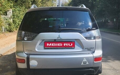 Mitsubishi Outlander III рестайлинг 3, 2007 год, 950 000 рублей, 1 фотография