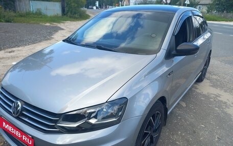 Volkswagen Polo VI (EU Market), 2018 год, 1 290 000 рублей, 1 фотография