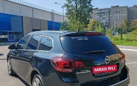 Opel Astra J, 2013 год, 1 100 000 рублей, 6 фотография