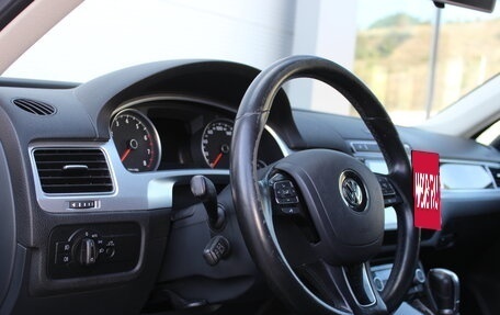 Volkswagen Touareg III, 2014 год, 2 595 000 рублей, 15 фотография