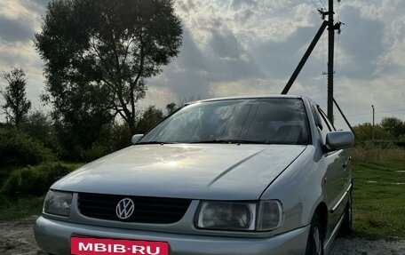 Volkswagen Polo III рестайлинг, 1998 год, 500 000 рублей, 6 фотография