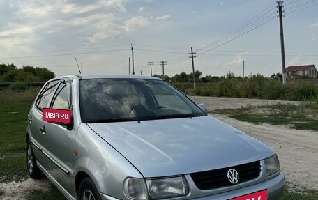 Volkswagen Polo III рестайлинг, 1998 год, 500 000 рублей, 8 фотография