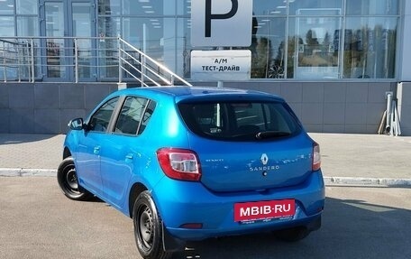 Renault Sandero II рестайлинг, 2016 год, 950 000 рублей, 7 фотография