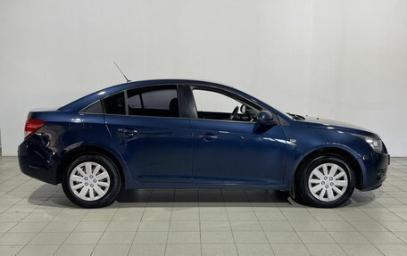 Chevrolet Cruze II, 2011 год, 928 000 рублей, 6 фотография