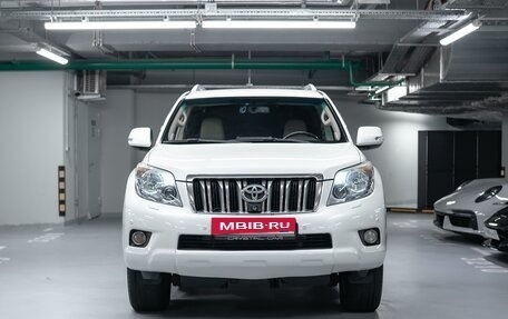 Toyota Land Cruiser Prado 150 рестайлинг 2, 2011 год, 2 750 000 рублей, 4 фотография