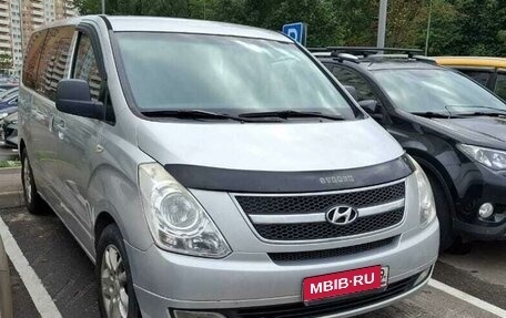 Hyundai Grand Starex Grand Starex I рестайлинг 2, 2009 год, 1 350 000 рублей, 2 фотография