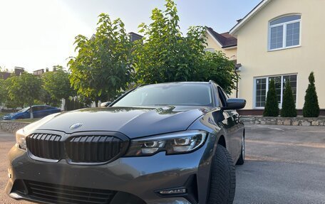 BMW 3 серия, 2020 год, 2 950 000 рублей, 2 фотография