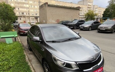 KIA Rio III рестайлинг, 2015 год, 1 300 000 рублей, 2 фотография