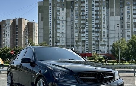 Mercedes-Benz C-Класс, 2011 год, 1 630 000 рублей, 2 фотография