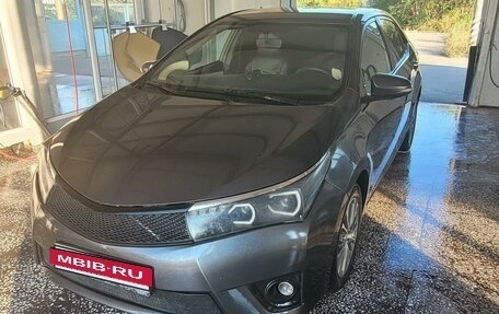 Toyota Corolla, 2014 год, 1 530 000 рублей, 4 фотография