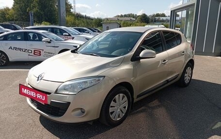 Renault Megane III, 2012 год, 749 000 рублей, 2 фотография