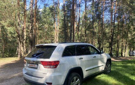 Jeep Grand Cherokee, 2012 год, 2 000 000 рублей, 3 фотография