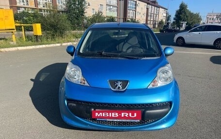 Peugeot 107 I рестайлинг, 2007 год, 460 000 рублей, 2 фотография