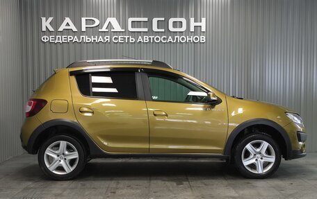 Renault Sandero II рестайлинг, 2015 год, 985 000 рублей, 6 фотография