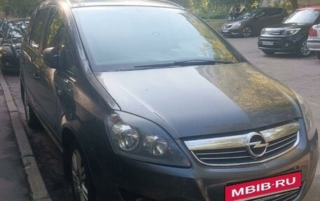 Opel Zafira B, 2012 год, 944 000 рублей, 2 фотография