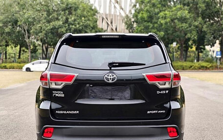 Toyota Highlander III, 2021 год, 3 820 000 рублей, 5 фотография