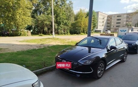 Hyundai Sonata VIII, 2021 год, 2 200 000 рублей, 2 фотография