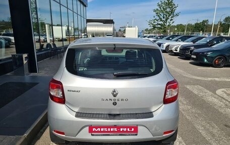 Renault Sandero II рестайлинг, 2014 год, 530 000 рублей, 6 фотография