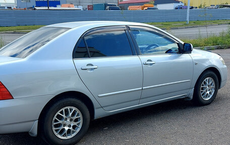 Toyota Corolla, 2005 год, 780 000 рублей, 4 фотография