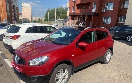 Nissan Qashqai, 2011 год, 1 220 000 рублей, 2 фотография