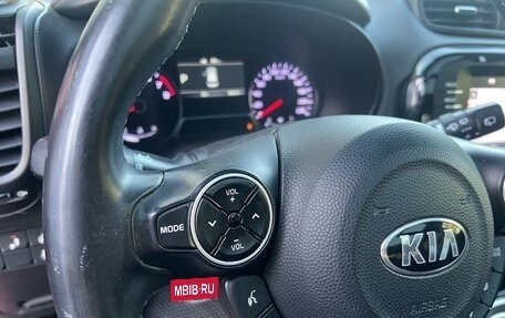 KIA Soul II рестайлинг, 2018 год, 1 820 000 рублей, 11 фотография