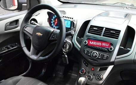 Chevrolet Aveo III, 2013 год, 900 000 рублей, 11 фотография