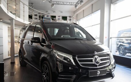 Mercedes-Benz V-Класс, 2019 год, 13 500 000 рублей, 24 фотография