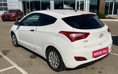 Hyundai i30 II рестайлинг, 2013 год, 830 000 рублей, 2 фотография