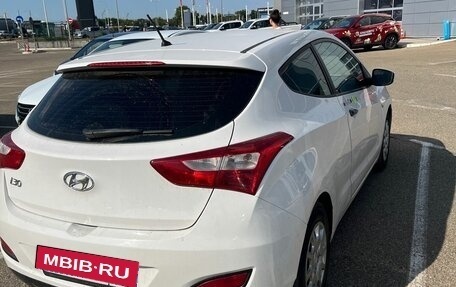 Hyundai i30 II рестайлинг, 2013 год, 830 000 рублей, 3 фотография