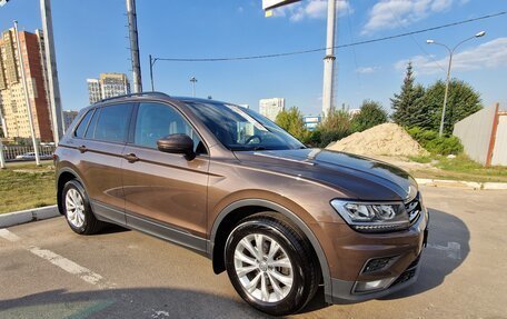 Volkswagen Tiguan II, 2019 год, 2 800 000 рублей, 11 фотография