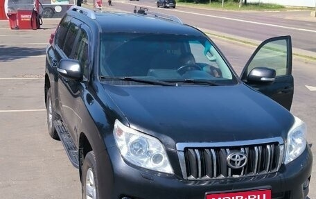 Toyota Land Cruiser Prado 150 рестайлинг 2, 2011 год, 2 390 000 рублей, 2 фотография