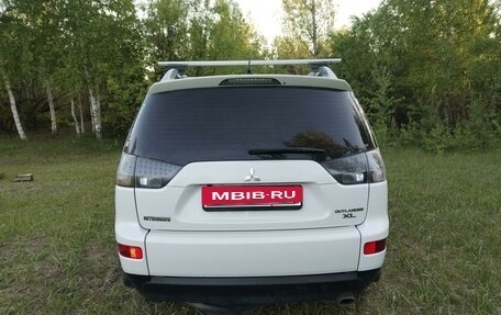 Mitsubishi Outlander III рестайлинг 3, 2008 год, 1 100 000 рублей, 5 фотография