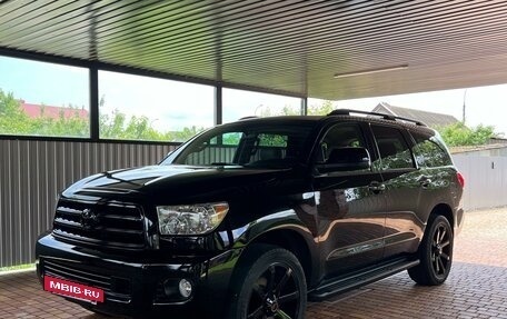 Toyota Sequoia II рестайлинг, 2011 год, 2 590 000 рублей, 2 фотография