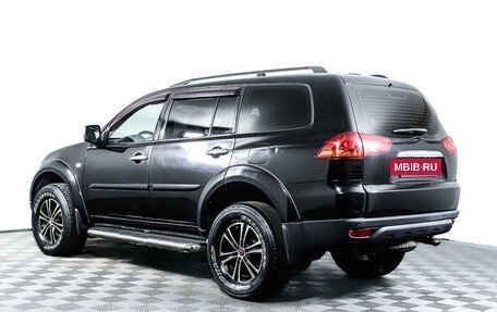 Mitsubishi Pajero Sport II рестайлинг, 2013 год, 1 897 000 рублей, 7 фотография