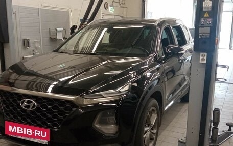 Hyundai Santa Fe IV, 2018 год, 2 800 000 рублей, 2 фотография