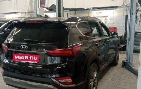 Hyundai Santa Fe IV, 2018 год, 2 800 000 рублей, 4 фотография