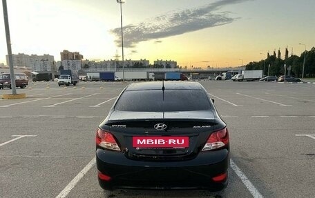 Hyundai Solaris II рестайлинг, 2013 год, 650 000 рублей, 6 фотография