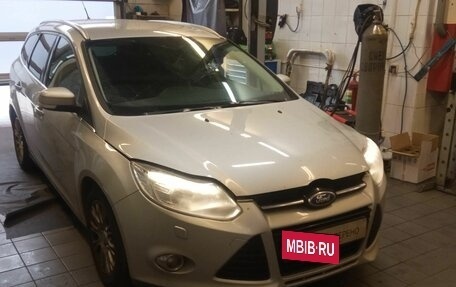 Ford Focus III, 2014 год, 700 000 рублей, 2 фотография