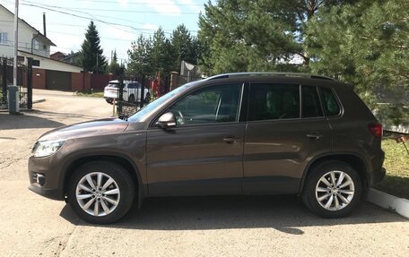 Volkswagen Tiguan I, 2016 год, 1 950 000 рублей, 4 фотография