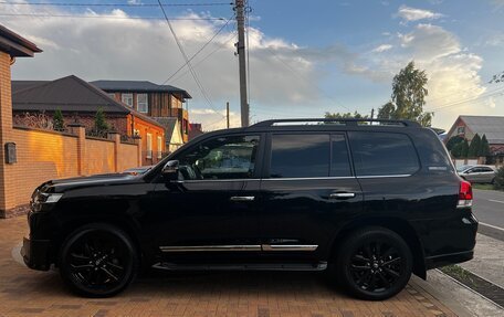 Toyota Land Cruiser 200, 2019 год, 6 890 000 рублей, 10 фотография