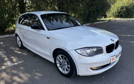 BMW 1 серия, 2011 год, 835 000 рублей, 2 фотография