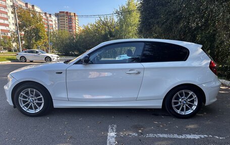 BMW 1 серия, 2011 год, 835 000 рублей, 7 фотография