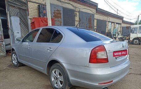 Skoda Octavia, 2012 год, 650 000 рублей, 3 фотография