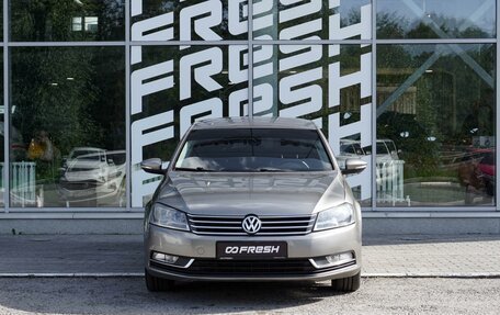 Volkswagen Passat B7, 2013 год, 1 099 000 рублей, 3 фотография