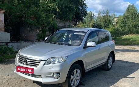 Toyota RAV4, 2010 год, 1 700 000 рублей, 6 фотография