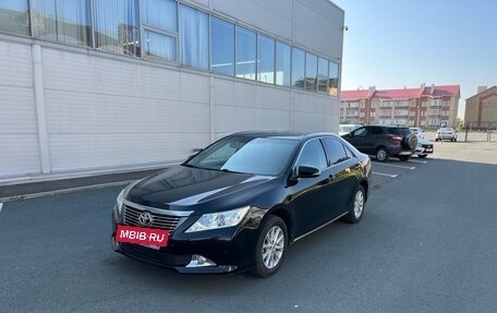 Toyota Camry, 2013 год, 2 050 000 рублей, 3 фотография