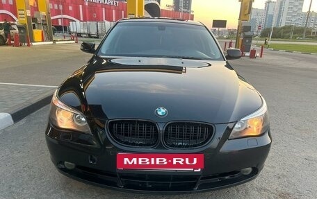 BMW 5 серия, 2004 год, 1 100 000 рублей, 10 фотография